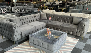 Cleveland Chesterfield Sofa Corner